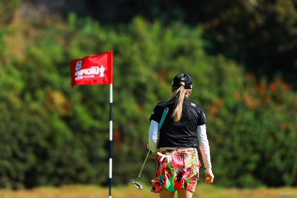 2026年 全米女子オープン presented by アライ 2日目 桑木志帆 赤い旗に向かって その2
