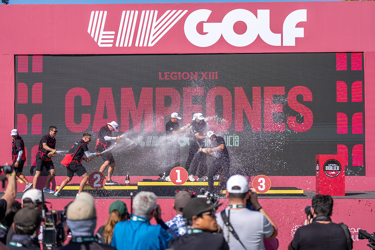ジョン・ラームは母国開催でチーム戦連覇を飾った（LIV Golf） 2026年 LIVゴルフ・アンダルシア 最終日 ケーレブ・サーラット トム・マッキビン ジョン・ラーム ティレル・ハットン
