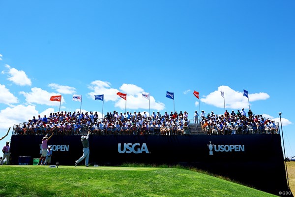 2026年 全米オープン 3日目 松山英樹 大勢のギャラリーが見守る