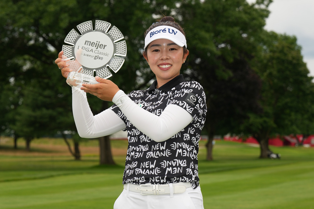 「自信を持ってティに立った」山下美夢有が今季初優勝で米女子ツアー3勝目 5打差追いつきプレーオフ決着