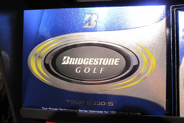 PGAツアー選手の使用率が増えている「ブリヂストンゴルフ TOUR B330 S」ボール