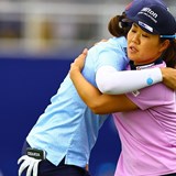 悲願のメジャー制覇へ畑岡奈紗が5打差2位浮上 渋野日向子ら9人が予選通過