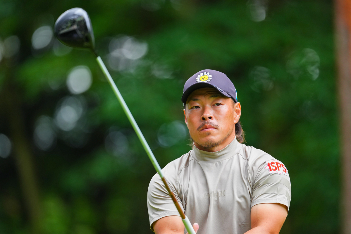 藤本佳則と今野大喜が首位で決勝へ 河本力3位 70歳の倉本昌弘は153位で予選落ち