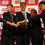 堀川未来夢の“優勝祝い”で新規大会が決定 「ドラッグストア・コスモスカップ」10月開催