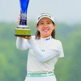 永井花奈が9年ぶりツアー2勝目に涙 仲宗根澄香は初V届かず3位