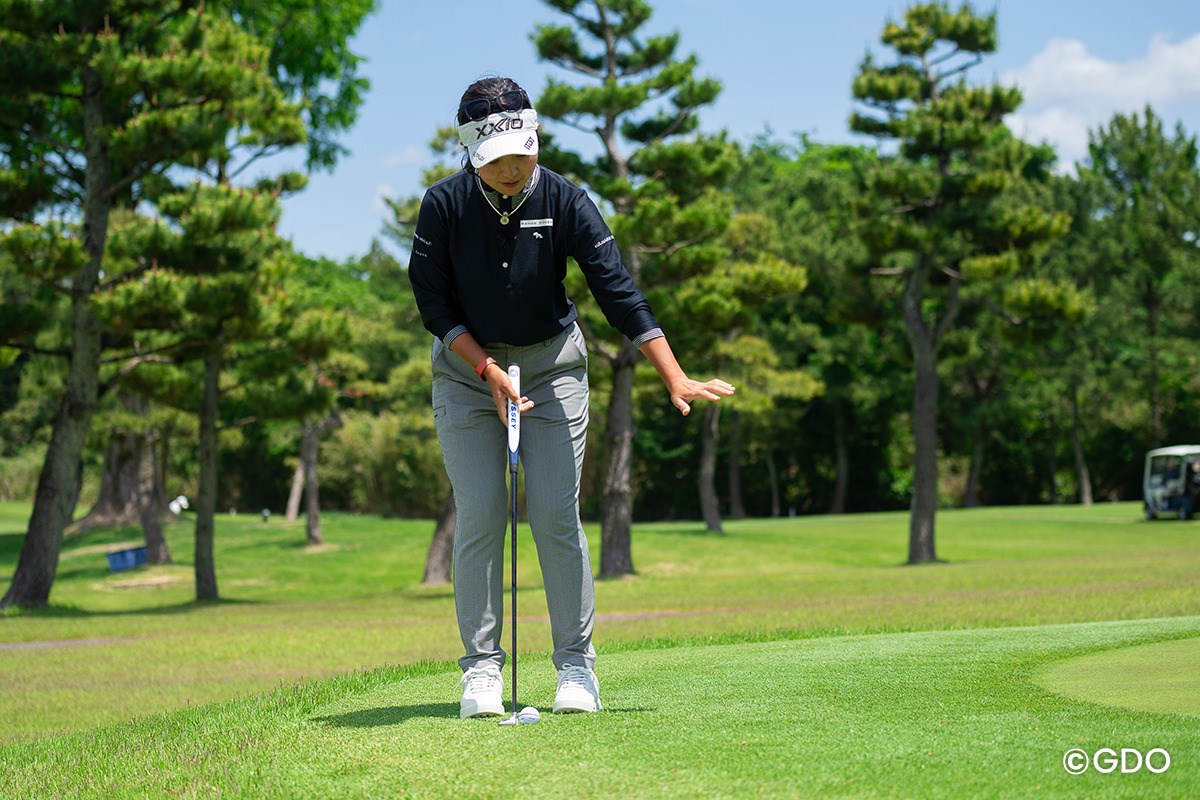 “ザザザザの距離感” カラーからパターの正解とは【青木瀬令奈のThe Putting World#15】 エッジまでの影響度を考える