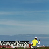 快晴の金曜日、海風が吹いて肌寒かったが、絶好のゴルフ日和となった 2011年 全英リコー女子オープン 2日目 青空