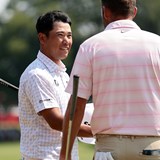 松山英樹は連日の「65」で13位 21歳コイヴン初優勝へ首位浮上