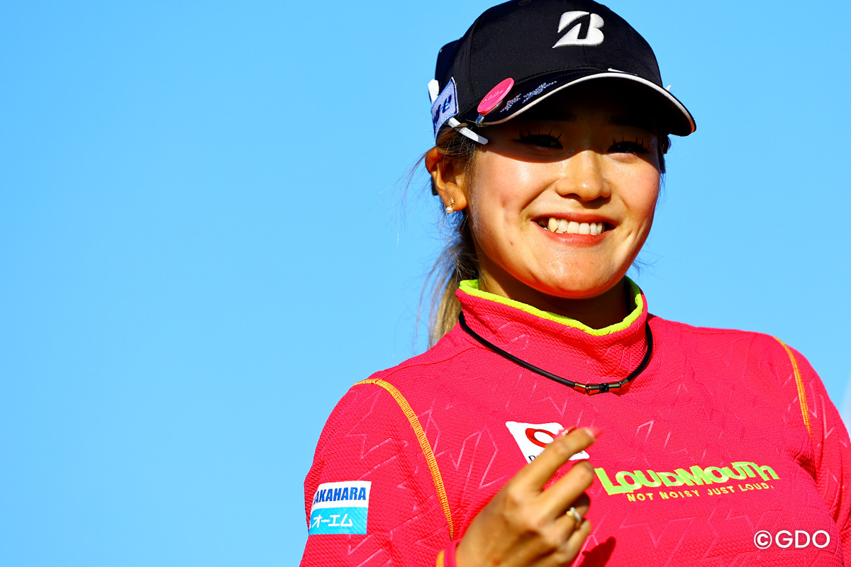 桑木志帆が1打差2位で週末へ 山下美夢有と渋野日向子の歴代覇者は予選落ち