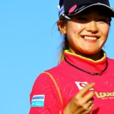 桑木志帆が1打差2位で週末へ 山下美夢有と渋野日向子の歴代覇者は予選落ち