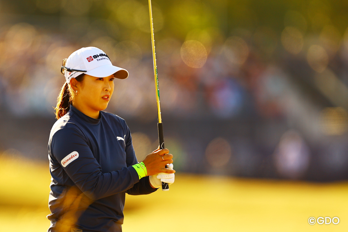 スタンドを背に 2026年 AIG女子オープン（全英女子） 2日目 西郷真央