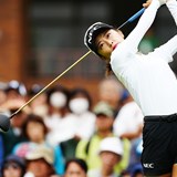 安田祐香と吉澤柚月が首位浮上 1打差3位に金田久美子