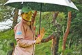 悪天候下での練習ラウンドを笑顔でスタート