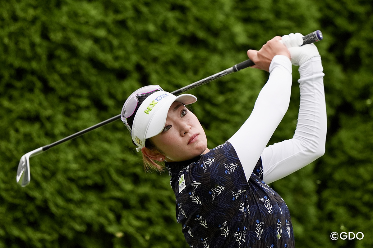 原英莉花が3打差5位でターン 岩井明愛、渋野日向子らは予選落ち