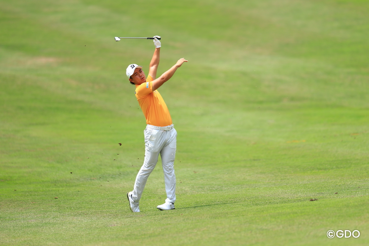 おや～結果は 2026年 ～ジャンボ尾崎追悼大会～ ISPS HANDA 夏に爆発どれだけバーディ取れるんだトーナメント 初日 木下稜介