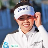 「フィーリングがいい」山下美夢有が5打差独走 吉田優利2位 畑岡奈紗5位 西郷真央7位