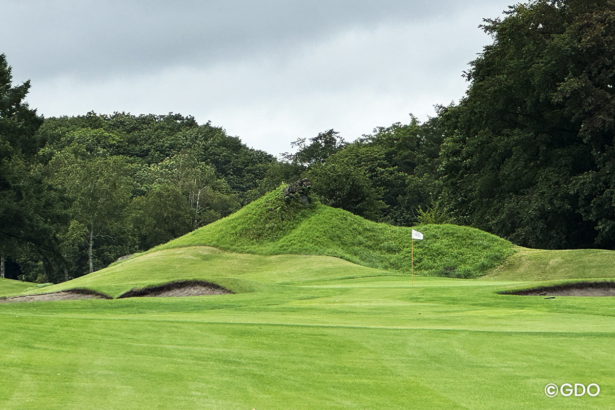 レギュラーティで7000yd弱! 道南の“モンスターPar73”にいざッ」北海道 レギュラーティで7000yd弱! 道南の“モンスターPar73”にいざッ」北海道