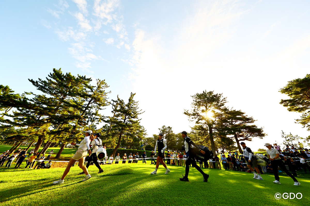 朝をゆく 2026年 ソニー日本女子プロゴルフ選手権大会 初日 菅楓華