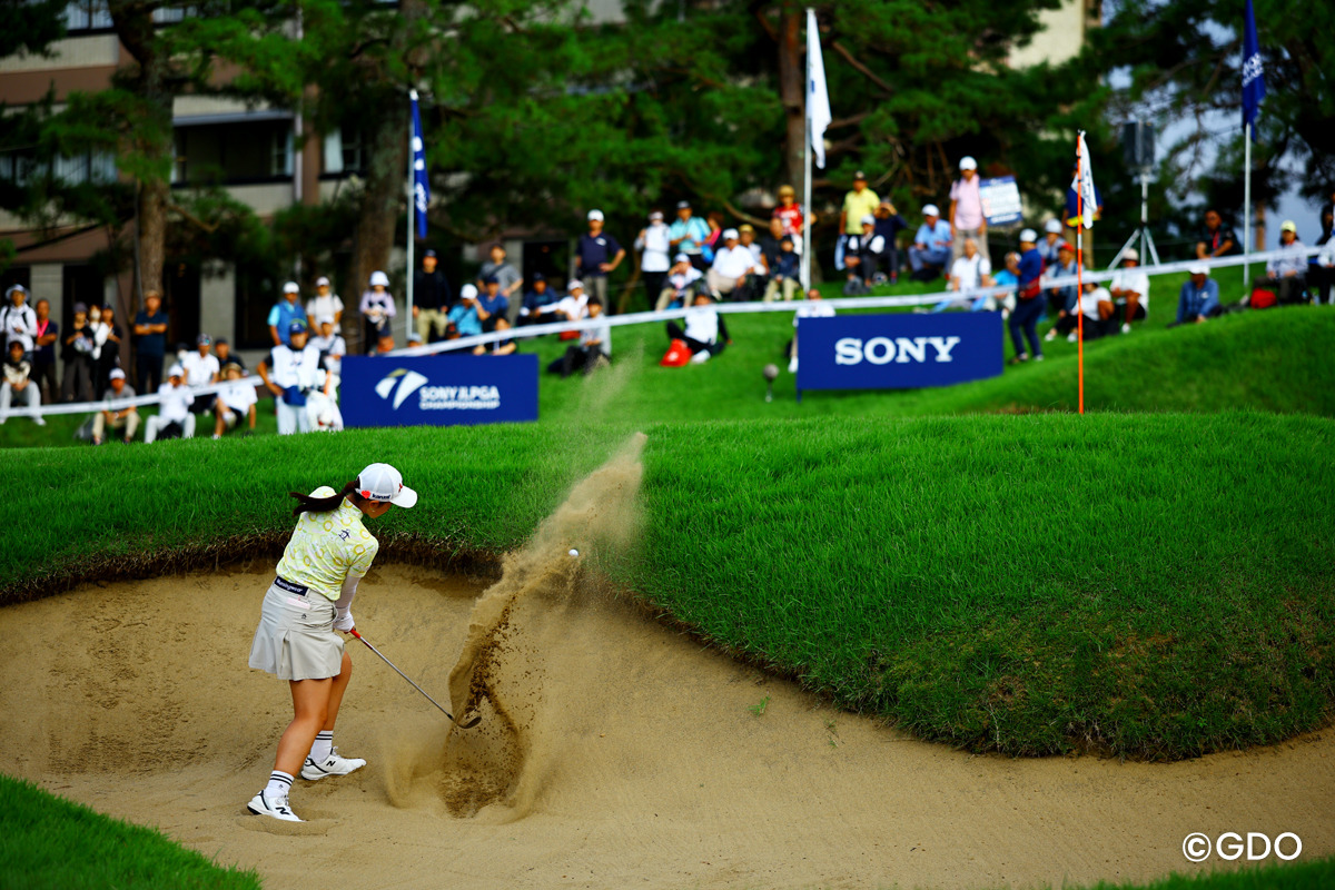 目玉からのバンカーショット 2026年 ソニー日本女子プロゴルフ選手権大会 初日 吉澤柚月