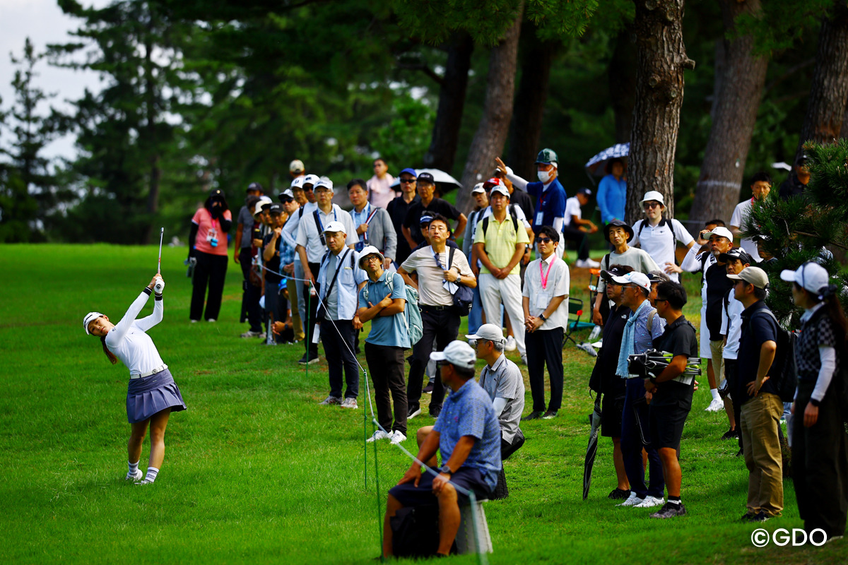 ギャラリーに見守られて 2026年 ソニー日本女子プロゴルフ選手権大会 3日目 山路晶