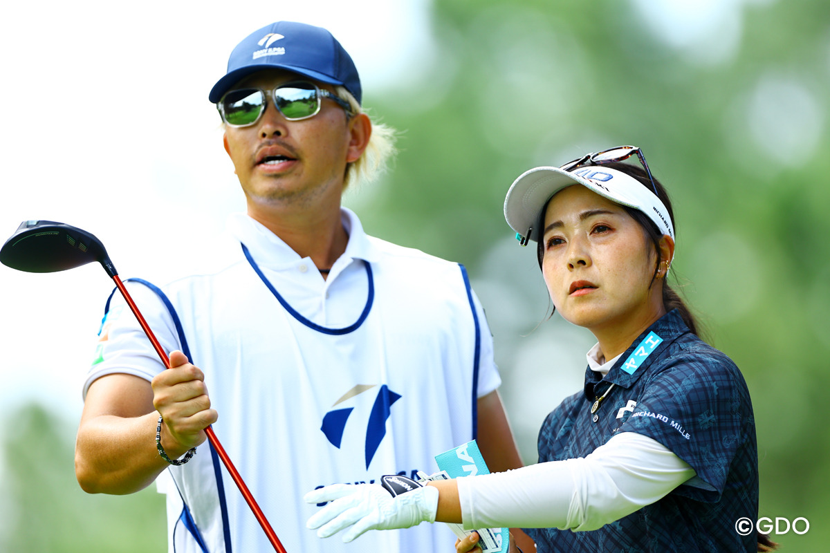 大西コーチと 2026年 ソニー日本女子プロゴルフ選手権大会 3日目 青木瀬令奈