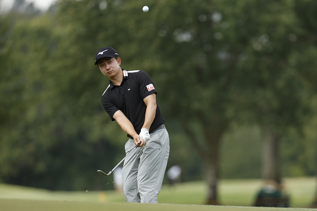 杉浦悠太が「63」 下部2勝目へ2打差4位に浮上／米下部