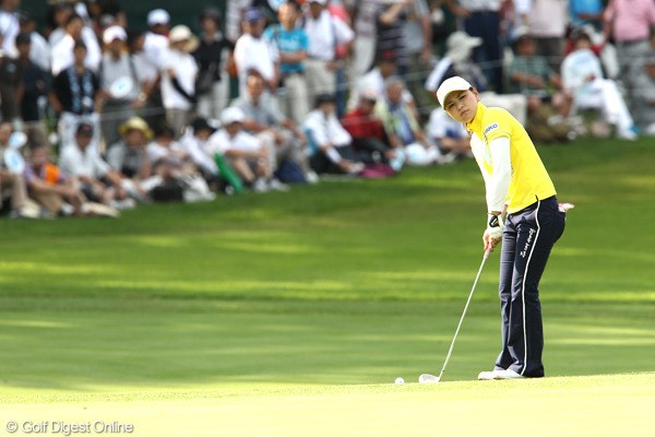 2011年 NEC軽井沢72ゴルフトーナメント 初日 横峯さくら 2バーディ、1ボギーとおとなしいゴルフで初日を終えた横峯さくら