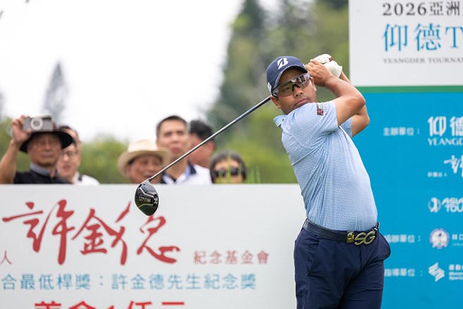 比嘉一貴が1打差2位で大会連覇逃す タイの37歳が7年ぶり3勝目