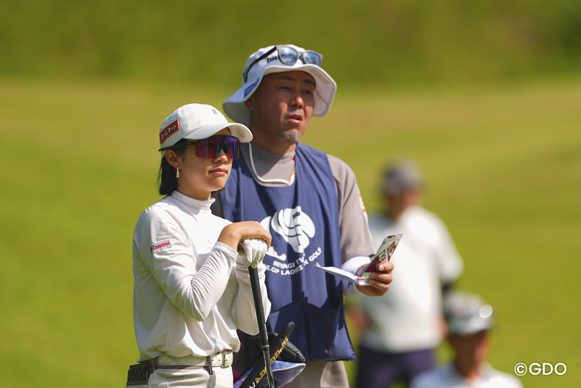 新たな“仕事”の先で復帰を見据える 2026年 ミヤギテレビ杯ダンロップ女子オープンゴルフトーナメント 初日 大江香織 谷原秀人