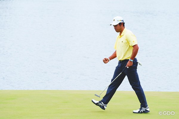 2026年 プレジデンツカップ 2日目 松山英樹 16番で勝負を決めるパーパットを沈めた