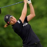 福山恵梨が史上2番目“スロー初V”へ首位浮上 桑木志帆&尾関彩美悠2位 川崎と阿部は後退