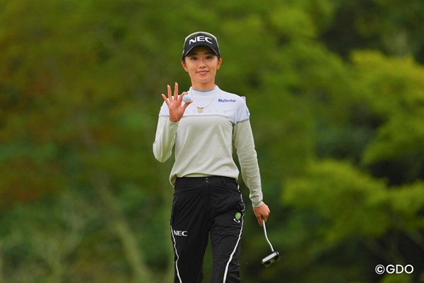 2026年 ミヤギテレビ杯ダンロップ女子オープンゴルフトーナメント 2日目 安田祐香 smile