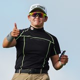 来年はスキューバかも?岩井姉妹はハワイで“サーフィン調整” 明愛が今週もV争いへ