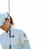 痛恨トリにうつむく渋野日向子 今季10度目の予選落ち「TOTOに向けて準備を」