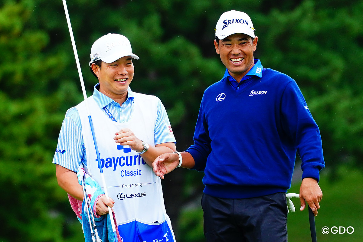 早藤将太キャディが日本開催のPGAツアーで復帰 2026年 ベイカレントクラシック Presented by レクサス 事前 早藤将太キャディ-松山英樹