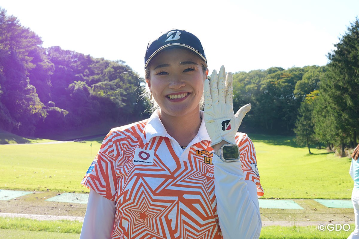全員「合皮」派!?交換頻度からパター時の着脱まで 女子プロの“ゴルフグローブ事情最前線”