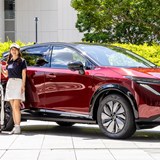 日産「アリア」にキャディバッグ何個積める? ツアータイプ3個+手荷物もマルっと飲み込む