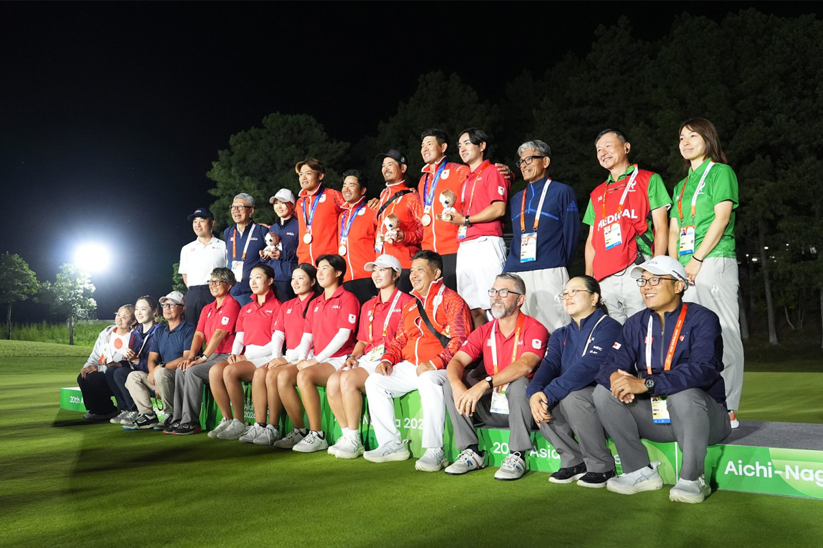 アジア競技大会を戦い抜いた日本代表の選手とスタッフ。結果だけでは測れない経験や学びが、それぞれの次の挑戦へとつながっていく