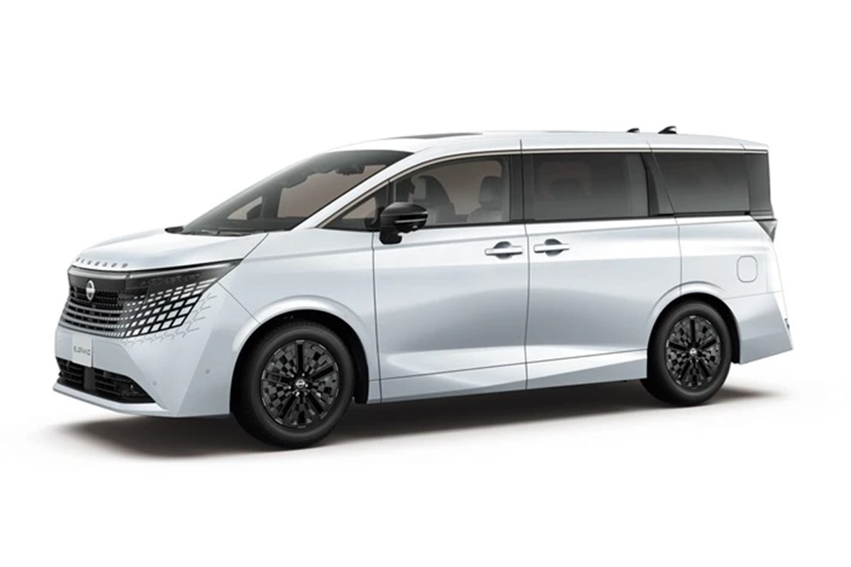2026年 日産自動車 エルグランド