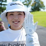 女子プロの「グローブ事情最前線」天然皮革はもはや“絶滅危惧種”だった件