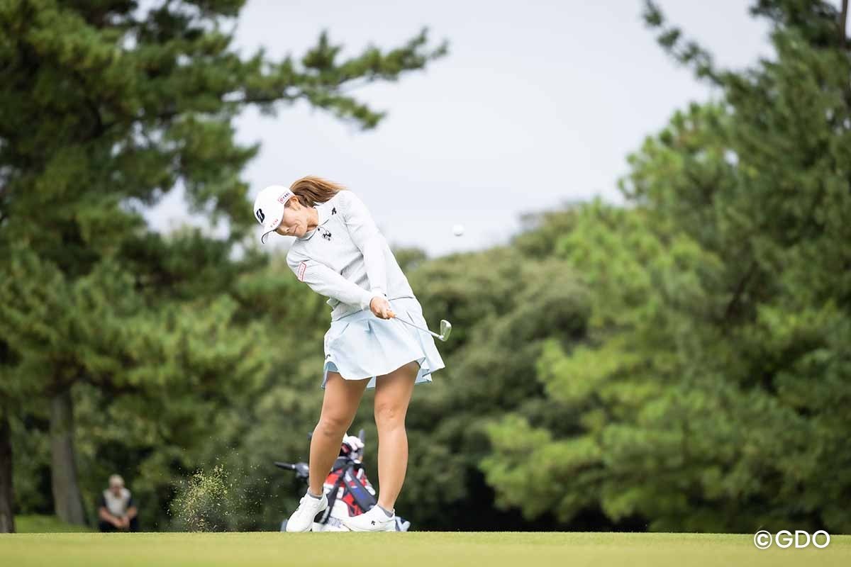 渡邉彩香 渡邉彩香のアプローチショット（3）