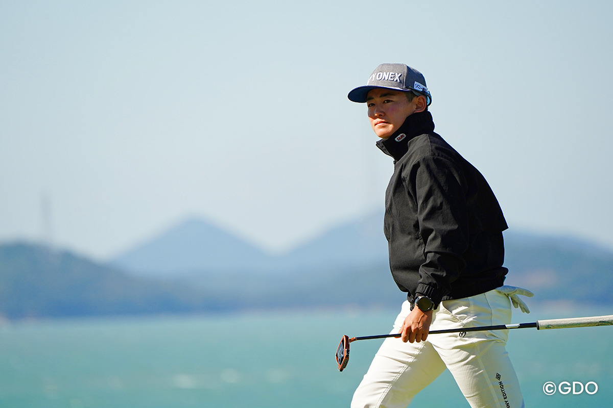 グリーン上を悔やむ 2026年 BMW女子選手権 初日 岩井明愛