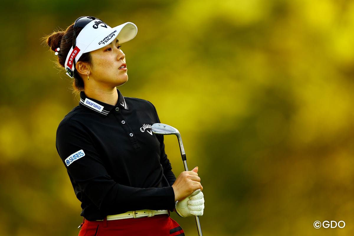 ボールの行方を追う 2026年 NOBUTAGROUPマスターズGCレディース 初日 西村優菜