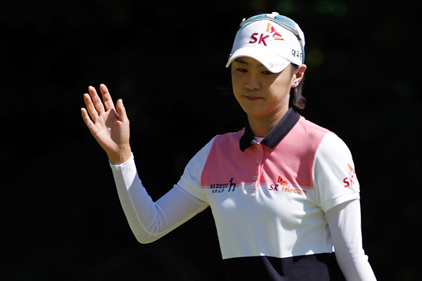 ナヨンが首位！美香、猛追で3位へ浮上