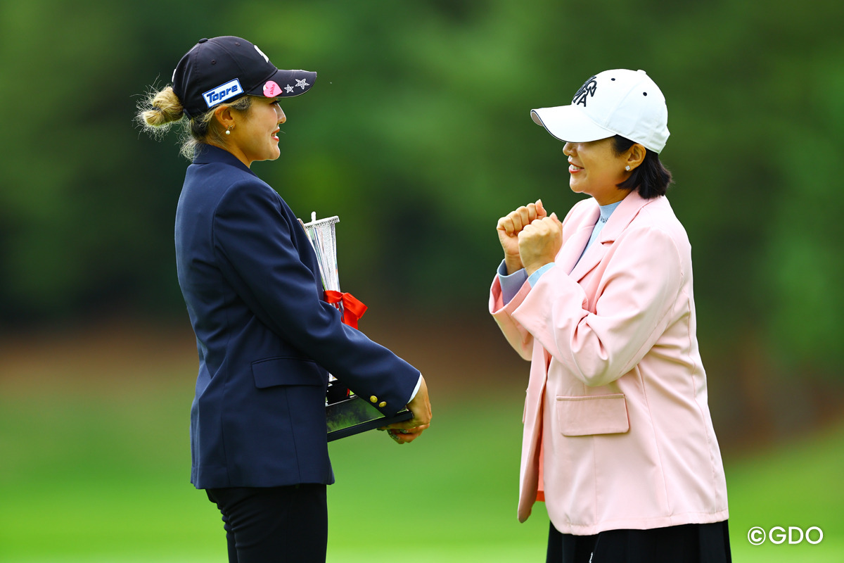 会話が気になる 2026年 NOBUTAGROUPマスターズGCレディース 最終日 桑木志帆 イ・ボミ