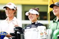 山下美夢有（中央）はディフェンディングチャンピオンとして臨む