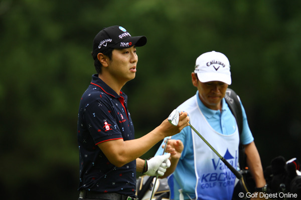 B.サンムンが暫定で首位キープ！石川遼が急浮上