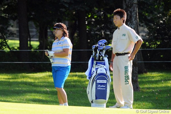 2011年 ニトリレディスゴルフトーナメント 初日 木村敏美親子
