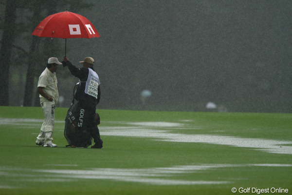 2日目も降雨によりサスペンデッド！遼は9Hを終えて暫定10位タイ