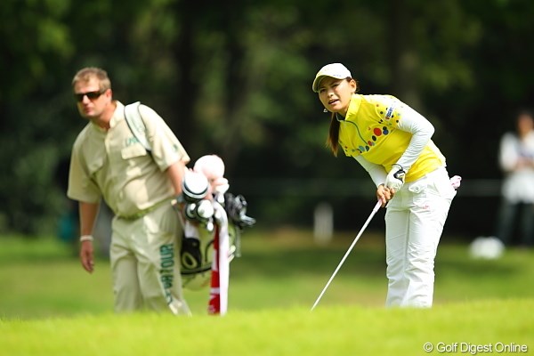 2011年 日本女子プロゴルフ選手権大会コニカミノルタ杯 2日目 横峯さくら 初日に続き高い集中力をキープ！ 首位に肉薄した横峯さくら